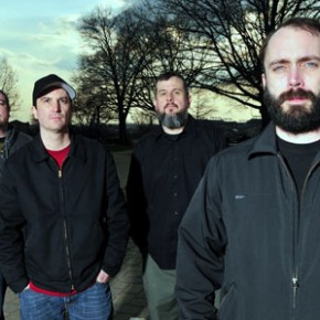 CLUTCH til Amager Bio!